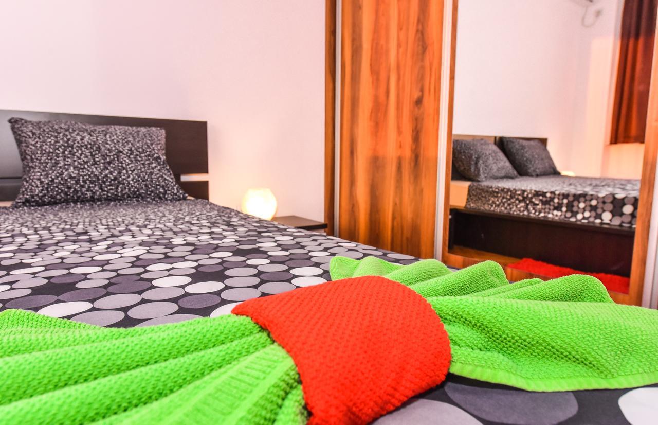 Apartament Sala Palatului Tower View Bucureşti